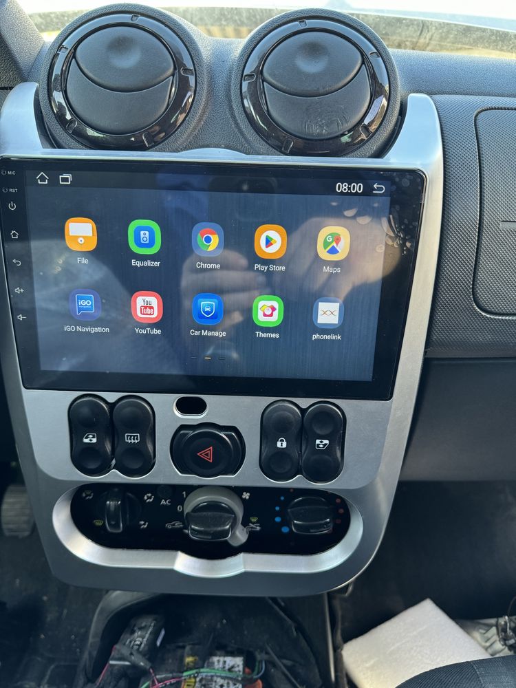 Navigatie android dacia duster