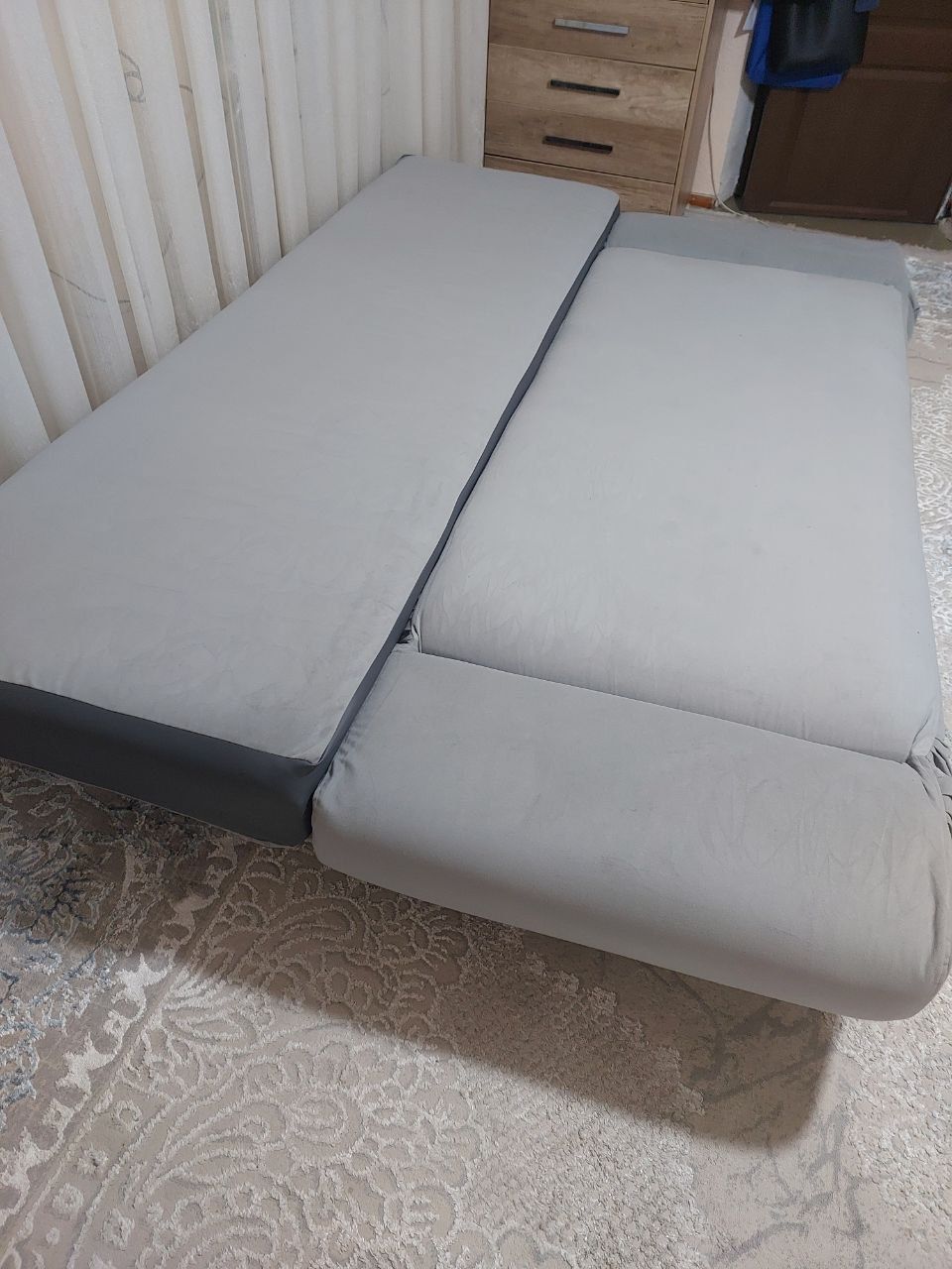 Продам раскладной диван - кровать двухместный