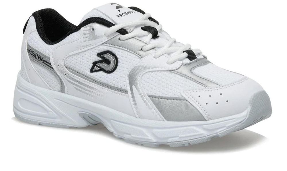 Продается кроссовки