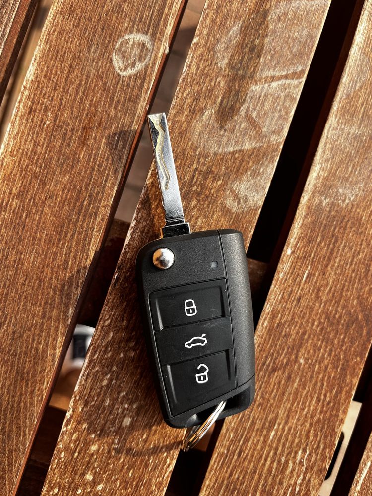 Chei auto skoda volkswagen