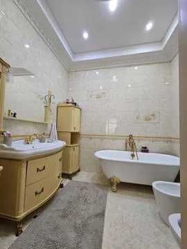 Глинка | Айбек 13-комнат 10,5-соток 658 м2 [ДМ-023]