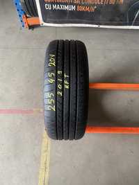 Anvelope vara 255/45/20 Goodyear Efficient Grip RFT 255 45 20 R20