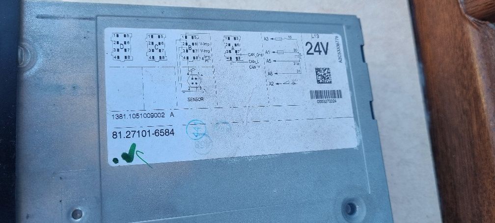 Тахограф за МАН ТГЛ 12.250 24v