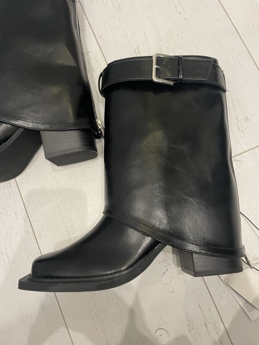 Нови ботуши Reserved