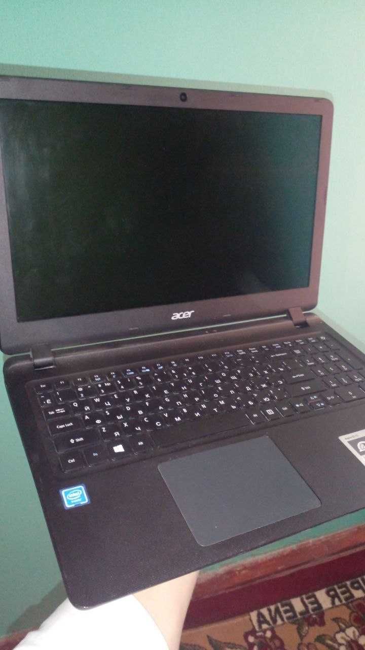 Acer noutbook 2/500