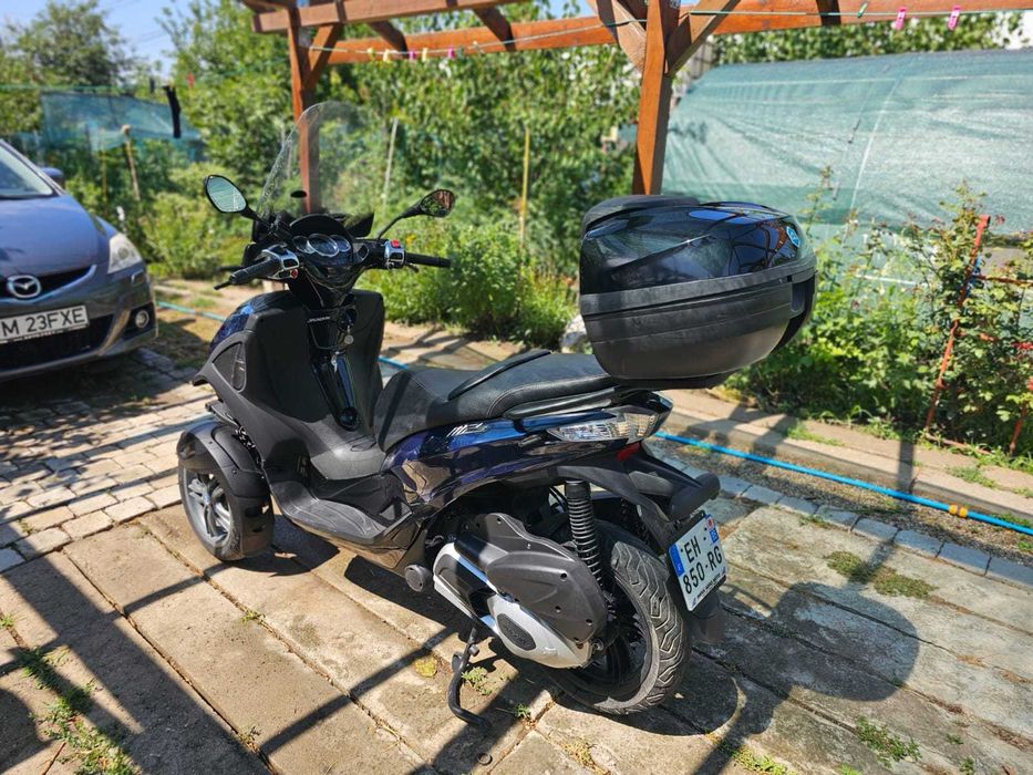 Vând Piaggio MP3 300 LT – An fabricație 2016 – Stare impecabilă!