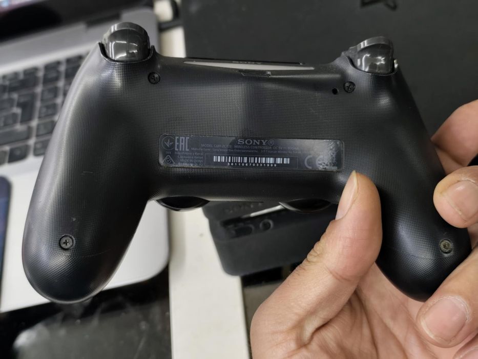 Конзола Sony playstation ps4 slim 1 TB CUH-2016B