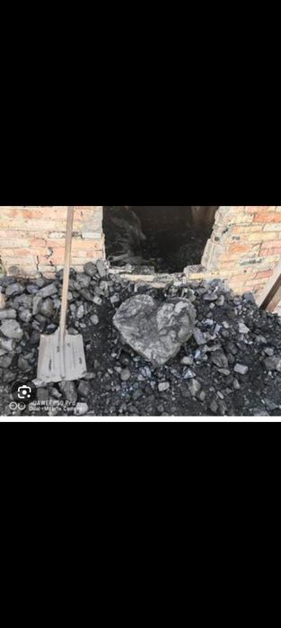 Перекидаем уголь  скидаю кидаю уголь грузчик