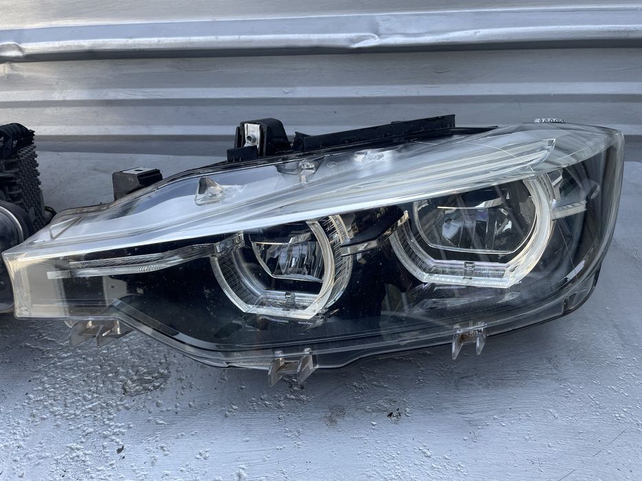 ЛЕД фарове БМВ Ф30/ Ф31 (led bmw f30)