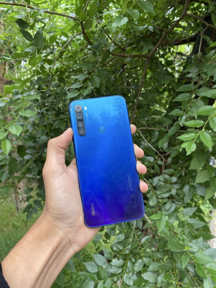 Продам срочно Redmi note 8 128GB