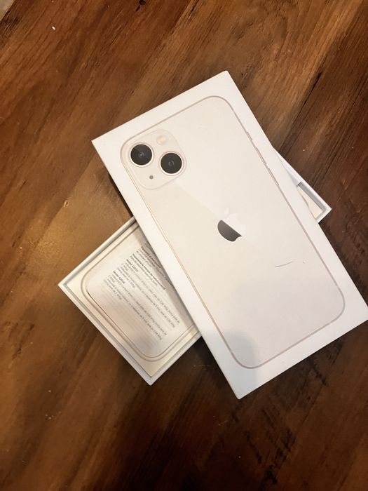 Iphone 13 alb liber de retea