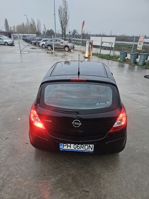 Opel corsa automată