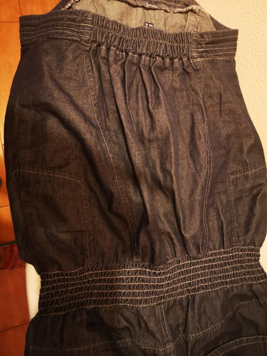 Salopetă denim nouă