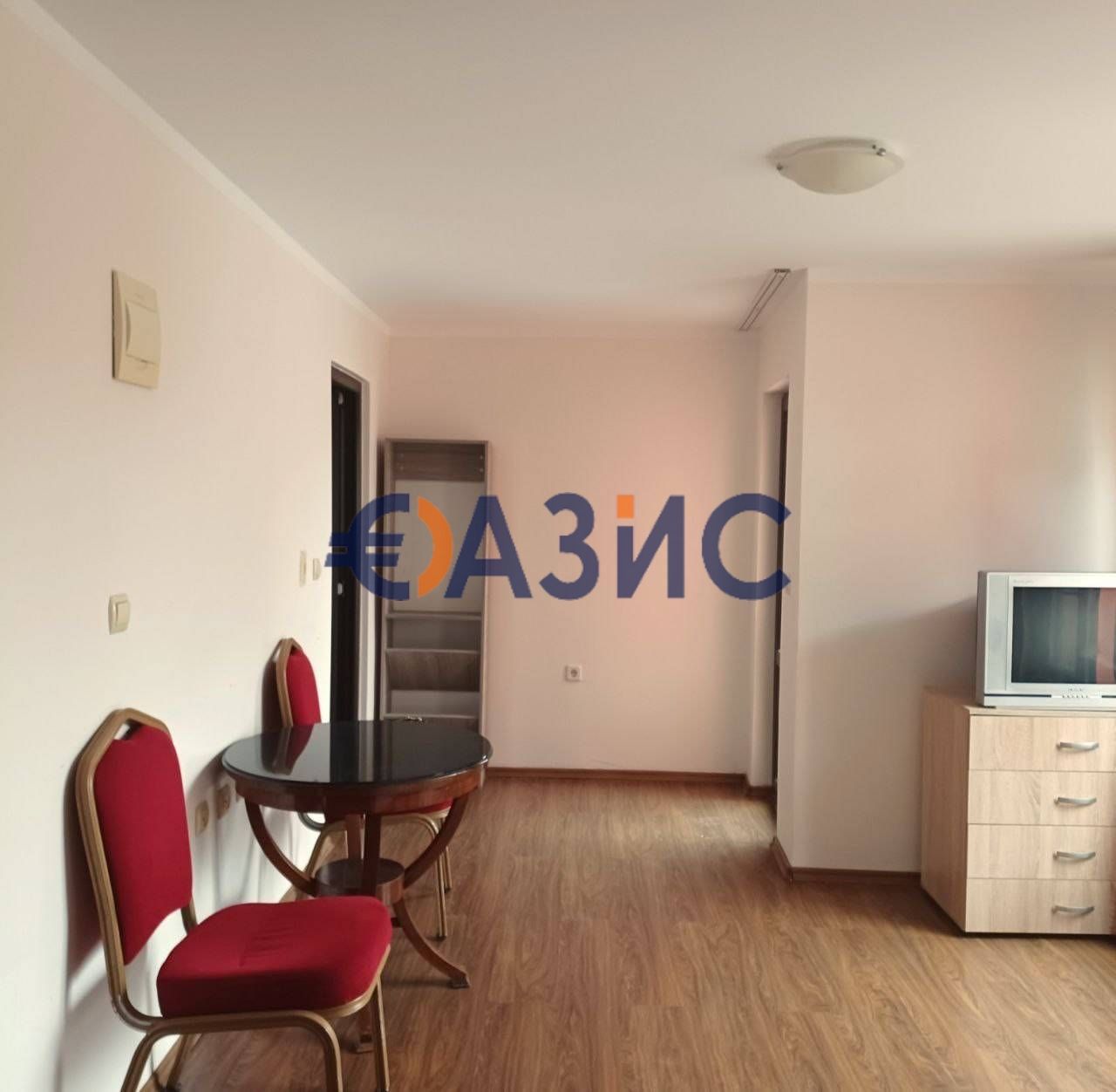2 студия на 2 и 3 етаж в жилищна сграда в кв. Черно море Несебър,