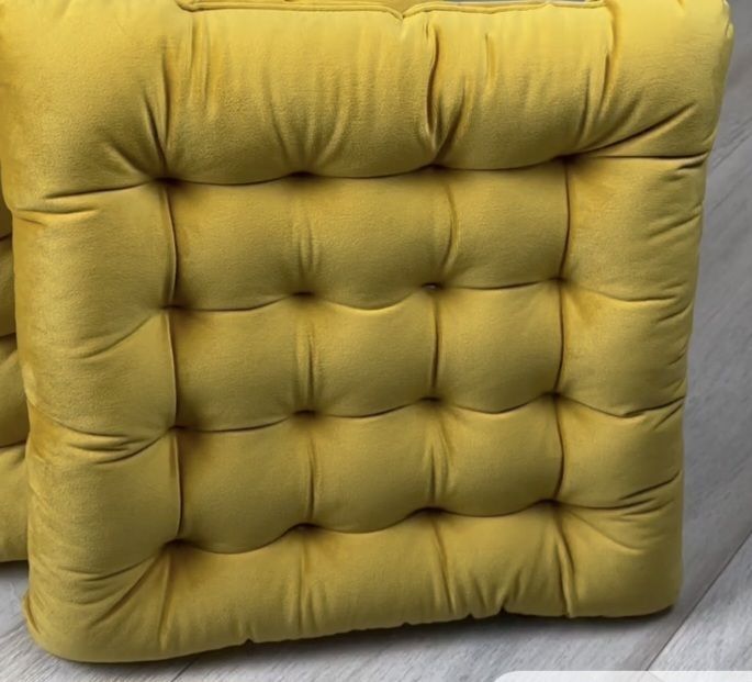 Подушки на стулья 3шт