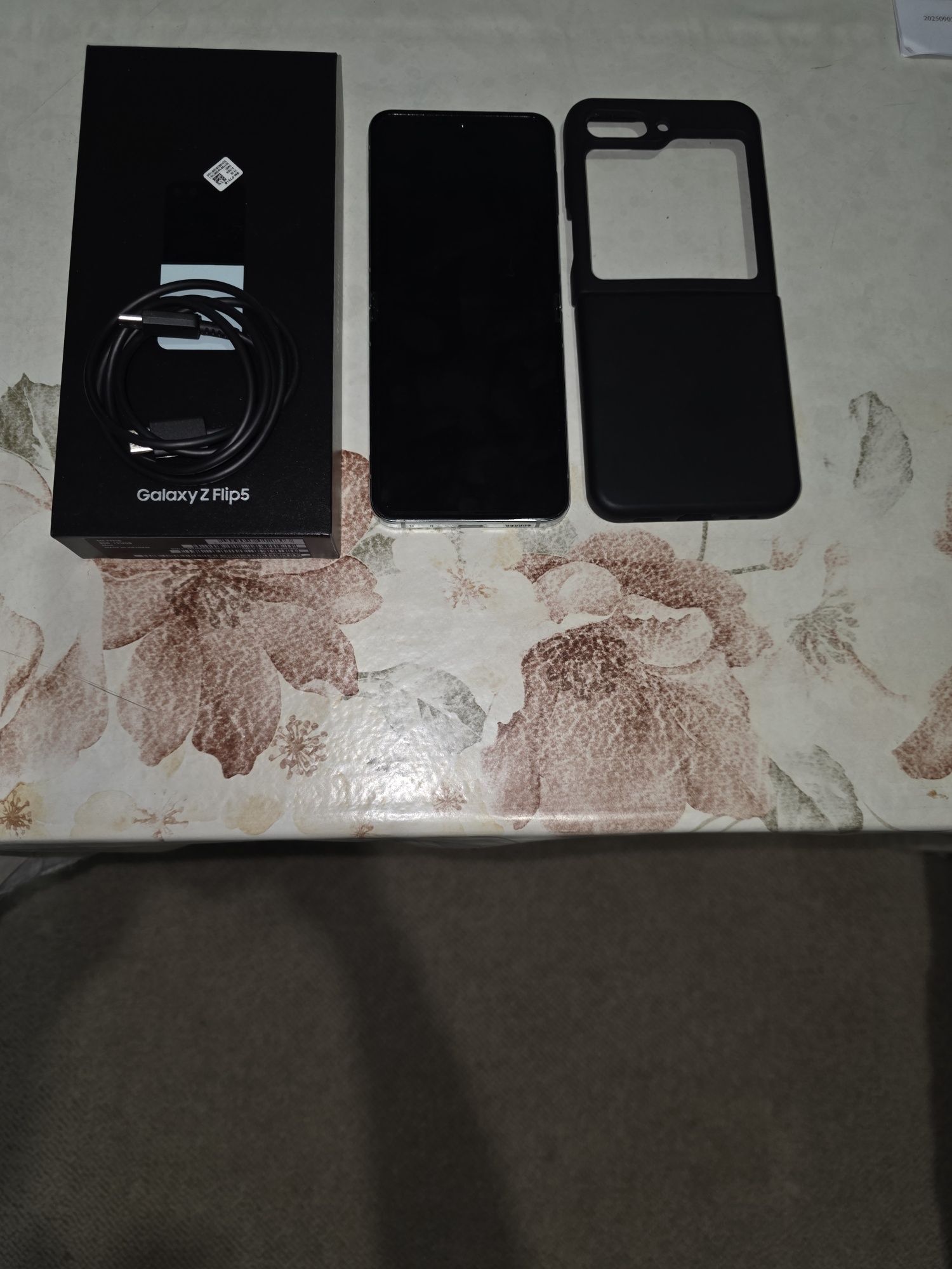 Samsung galaxy Z- flip 5