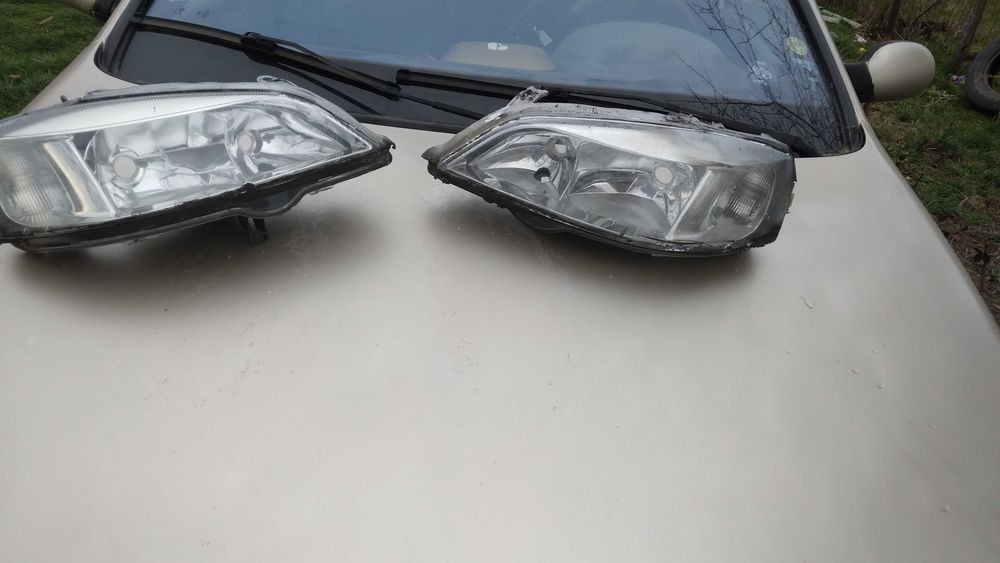 Faruri si stopuri opel astra g