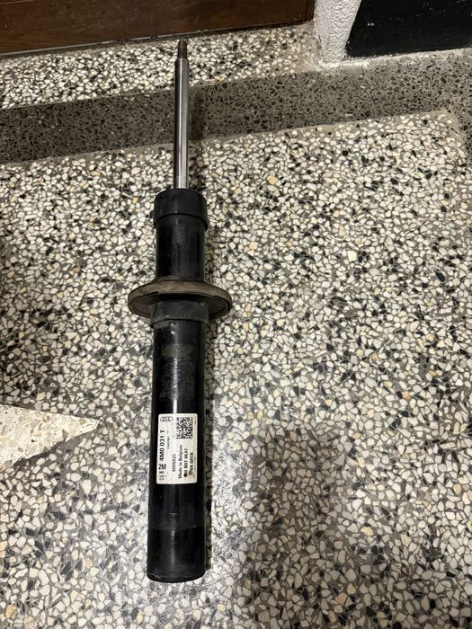 Оригинален преден амортисьор ауди Q 7 2017