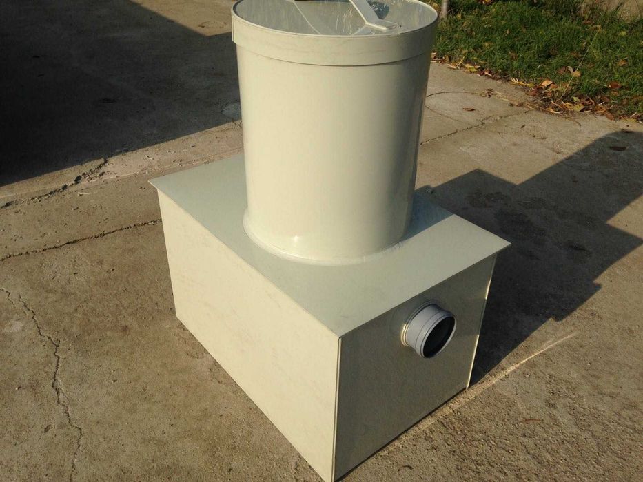 Separator de grasimi