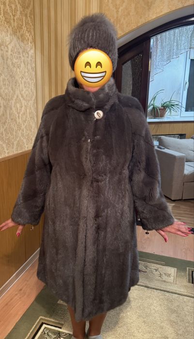 Продам норковую шубу с норковой шапкой