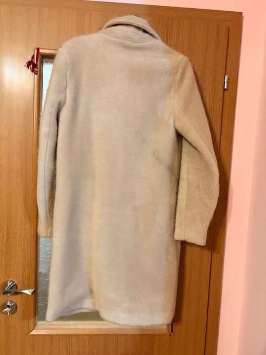 Зимно палто ONLY  в бежов цвят