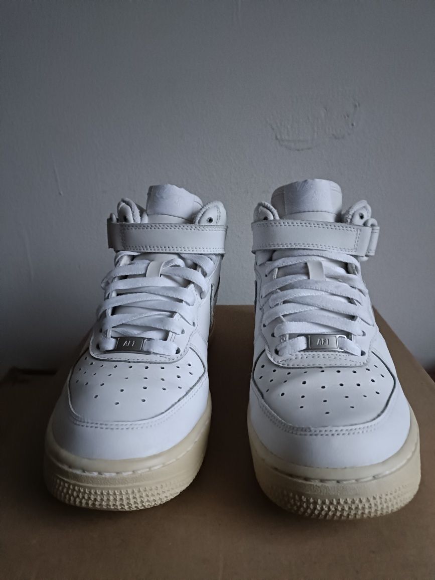 Nike Air Force 1 Mid номер 38 код 53A