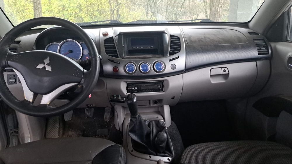 Mitsubishi  L200 2007