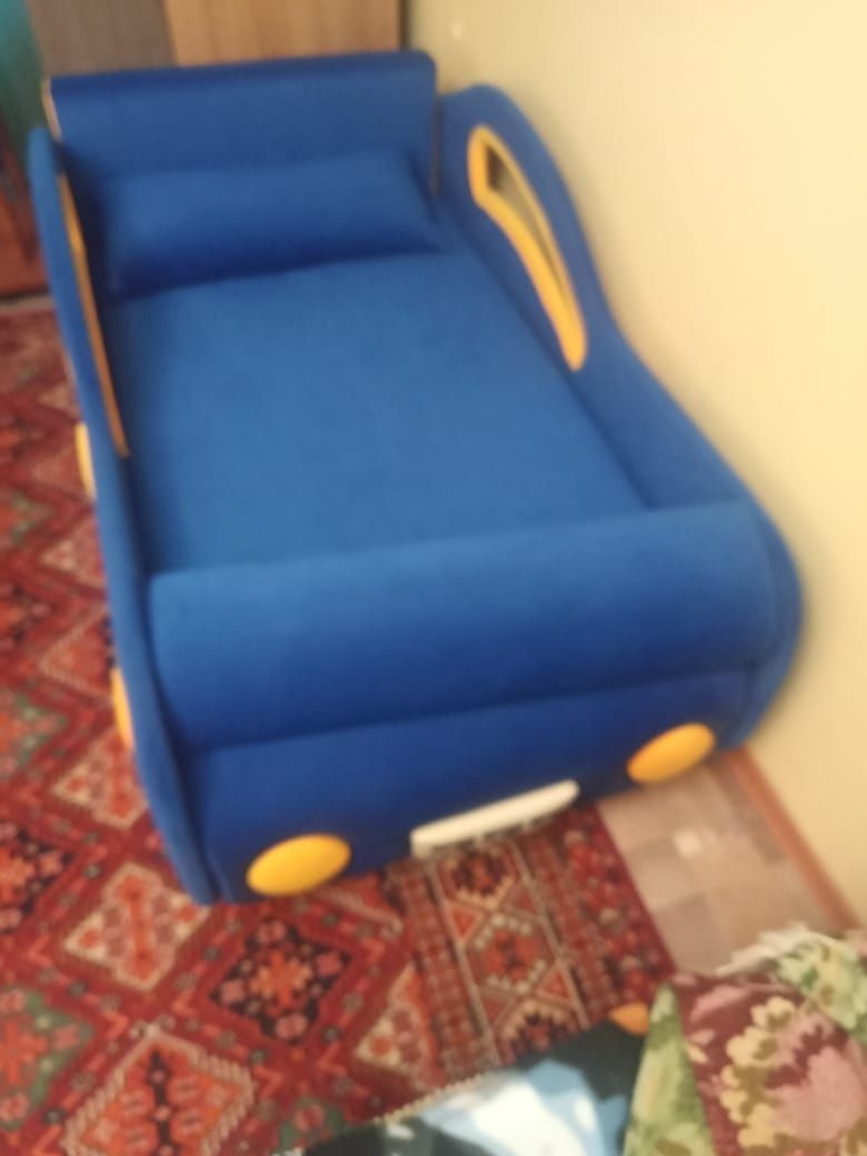Срочно ! Продам новую детскую кроватку