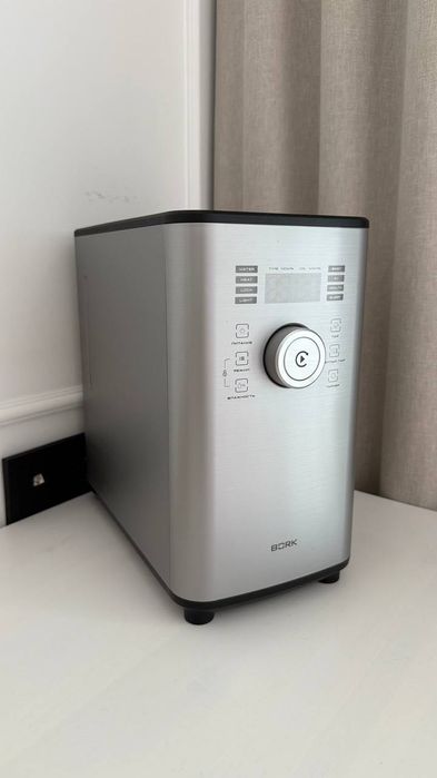 Увлажнитель воздуха BORK H701 gg
