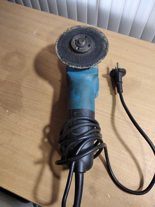 Болгарка на запчасти