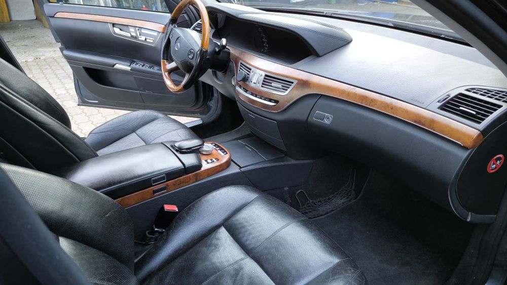 Mercedes Benz S550 W221
