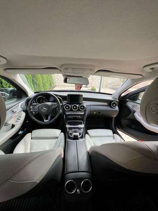 Mercedes-Benz C Class 220 BlueTEC (W205)