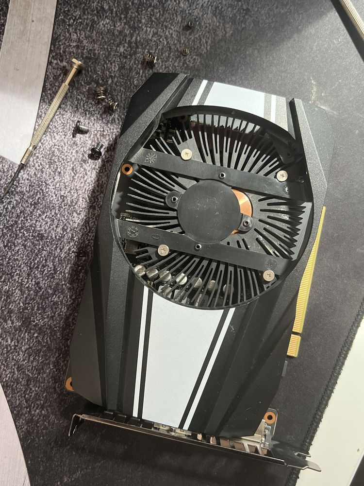 Nvidia Geforce GTX 1660 TI (с проблем)