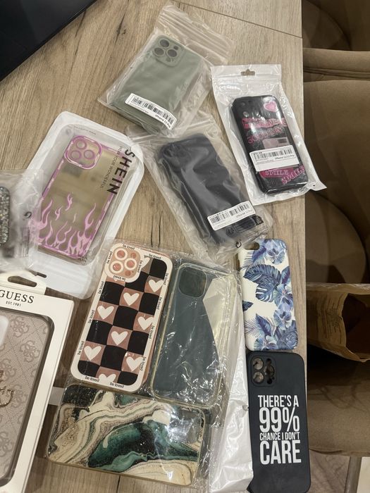 Кейсове за Iphone 12 pro