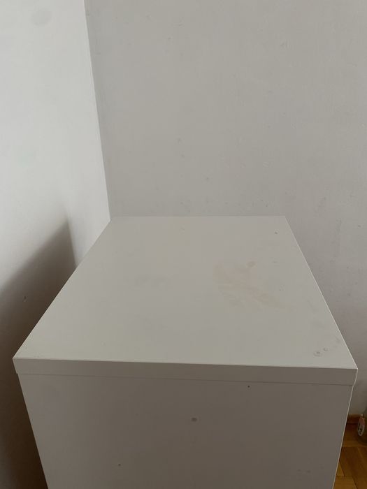 Шкаф за съхранение от Икеа 130 х 60 х 47см