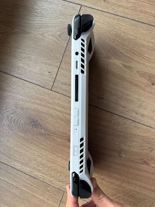 Consola Gaming Asus ROG Ally