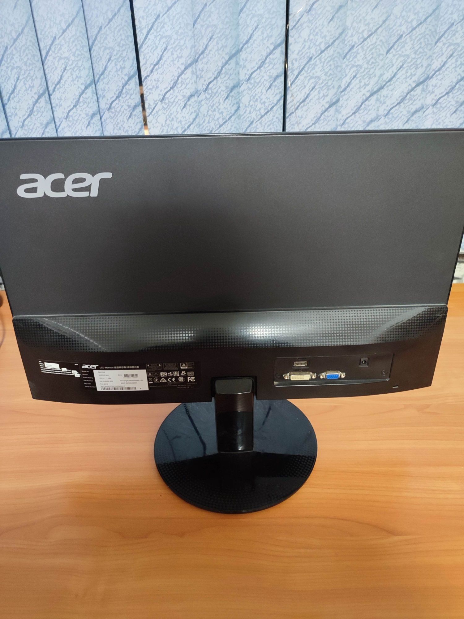 Монитор Acer 21 дюйм