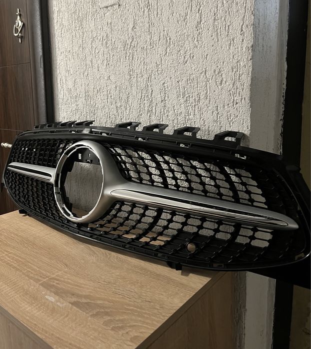 Решетка за Мерцедес Цла W118