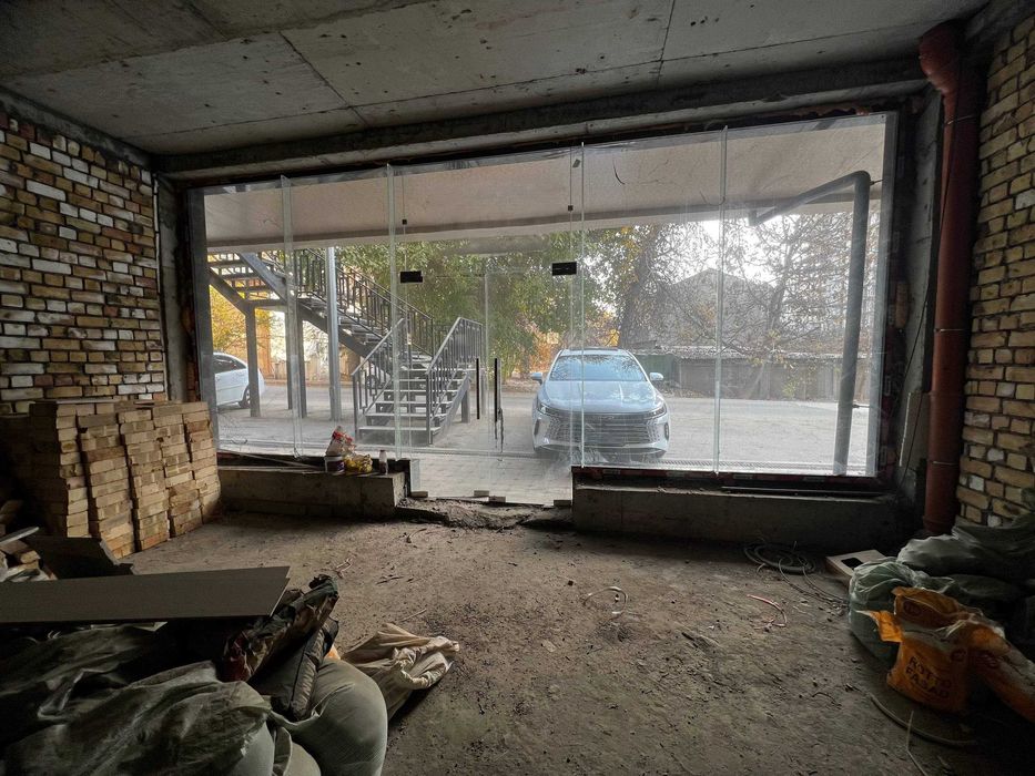 1 этаж, первая линия!Коммерция 150 м² по сниженной цене (55)