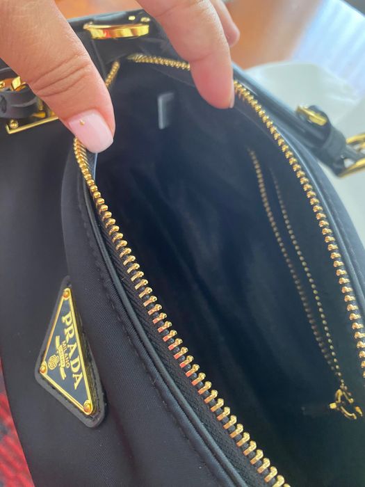 Страхотна чанта P*r*ada