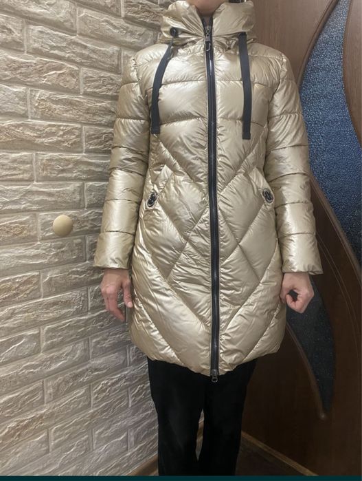 Златисто дамско яке