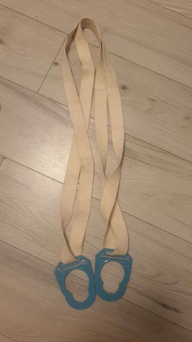 Aparat pentru tonifierea corpului și reducerea celulitei