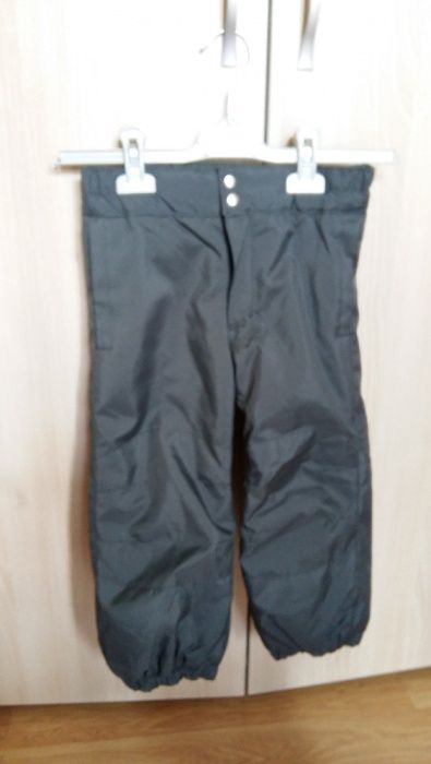 Pantaloni ski noi cu eticheta 98