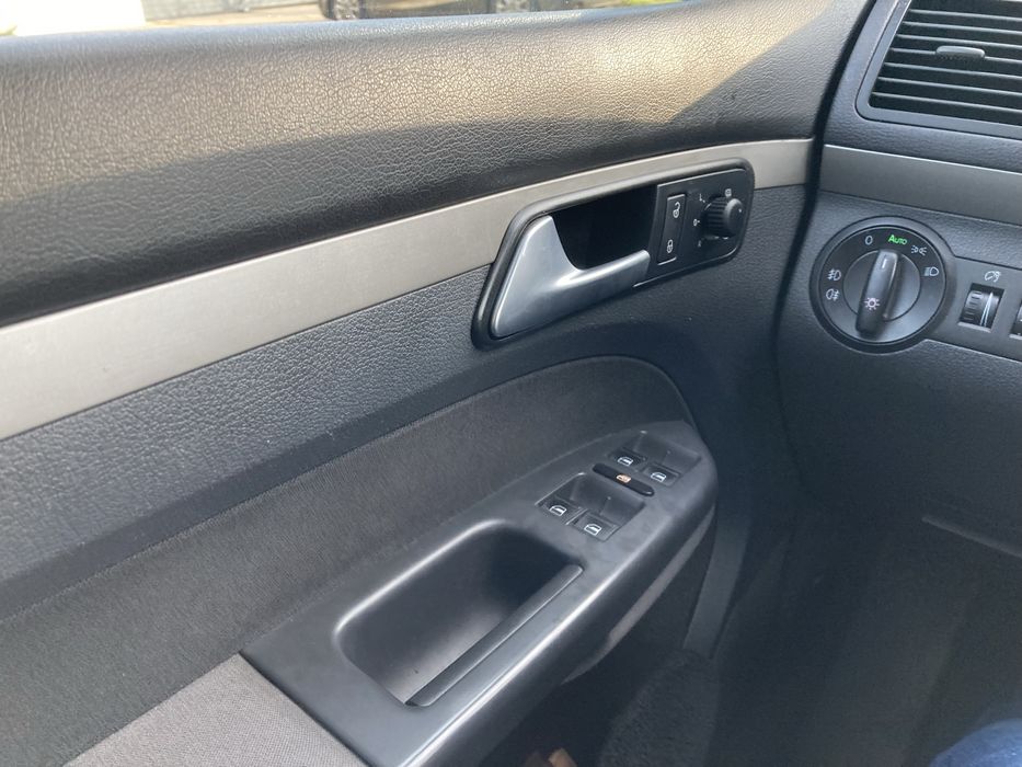 Vw touran 2008 facelift 1,4