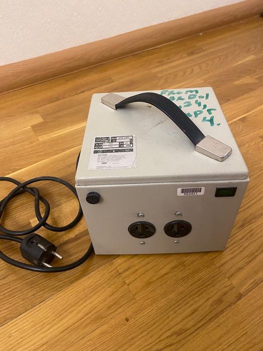 Понижающий трансформатор 220 на 110 мощностью 1000Вт