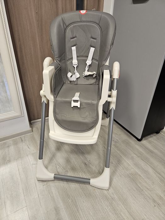 Scaun de masa pentru copii