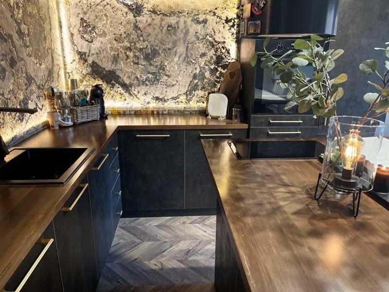Дава се под наем Двустаен апартамент в София, Сухата река - 77 кв.м за 300 € - Снимка #1