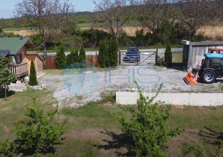 Продава се Земеделски имот в с. Осмар, Област Шумен -  кв.м за 4330 €/дка - Снимка #3