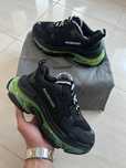Balenciaga triple s