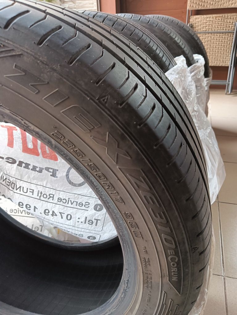 Vand 4 anvelope vară 235 50 R 17 stare foarte buna !
